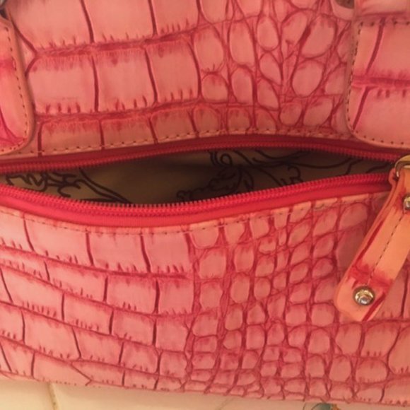 Large Pink Susan Nichole Handbag/Purse NWOT Vegan - Picture 5 of 5